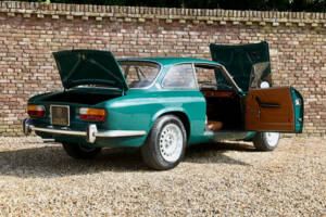 Image 22/50 of Alfa Romeo 2000 GTV (1973)