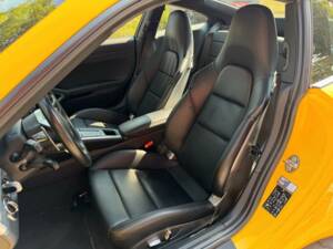 Image 14/27 of Porsche 911 Carrera (2018)