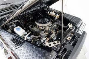 Bild 40/43 von Land Rover 90 (1989)