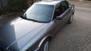 Bild 1/8 von Audi 80 - 2.0 E (1994)