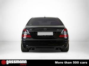 Immagine 5/15 di Mercedes-Benz S 65 AMG L (2007)