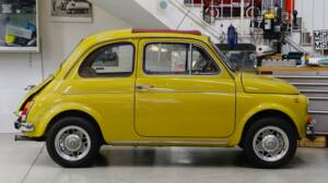 Image 13/29 of FIAT 500 F (1969)