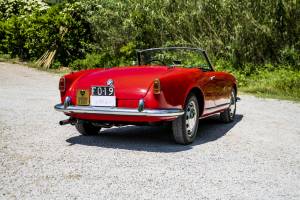 Image 7/46 of Alfa Romeo Giulietta Spider Veloce (1956)