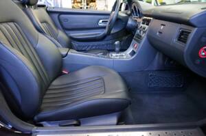 Image 24/48 of Mercedes-Benz SLK 230 Kompressor (2003)