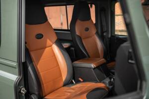 Image 39/42 of Land Rover Defender 90 (2015)