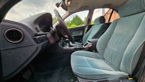 Image 17/18 of BMW 523i (1996)