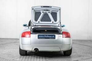 Bild 38/50 von Audi TT 1.8 T (2000)