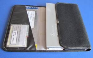 Image 53/171 of Mercedes-Benz E 220 (1994)