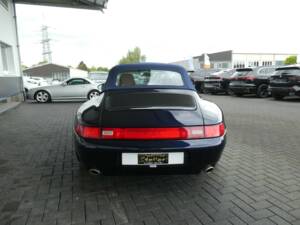 Image 5/29 of Porsche 911 Carrera (1995)