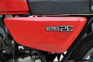 Image 16/26 de Benelli 125 Sport Special (1971)