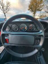 Bild 18/31 von Porsche 911 Carrera 3.2 (WTL) (1987)