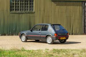 Imagen 39/50 de Peugeot 205 GTi 1.6 (1989)