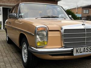 Imagen 10/81 de Mercedes-Benz 240 D 3,0 (1976)