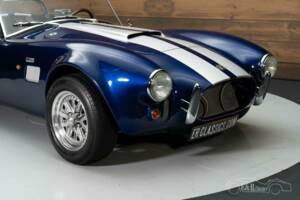 Bild 19/19 von AC Cobra (1990)