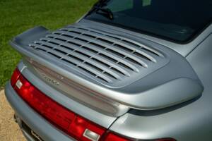 Bild 31/50 von Porsche 911 Turbo (1996)