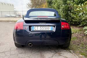 Image 6/14 of Audi TT 1.8 T (2006)
