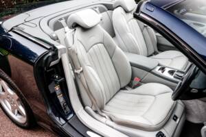 Image 38/41 of Mercedes-Benz SL 55 AMG (2003)