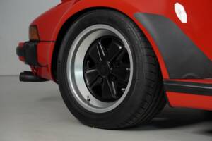Afbeelding 24/146 van Porsche 911 Turbo 3.3 Flatnose (1985)