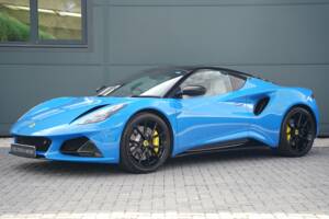 Image 4/50 of Lotus Emira "First Edition" (2022)