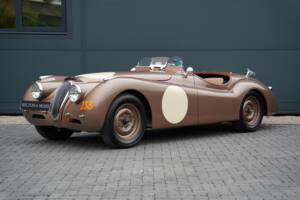 Image 4/50 of Jaguar XK 120 OTS (1950)