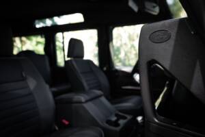 Image 8/67 of Land Rover Defender 110 Turbo Diesel (1999)