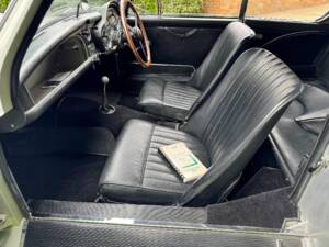 Afbeelding 20/29 van Aston Martin DB 2&#x2F;4 Mk III (1959)