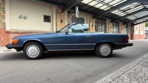 Image 3/88 of Mercedes-Benz 380 SL (1984)