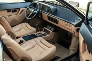 Image 6/15 of Ferrari Mondial 3.2 (1987)