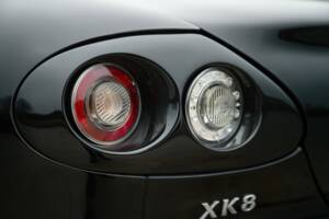 Bild 13/50 von Jaguar XK8 4.0 (2006)