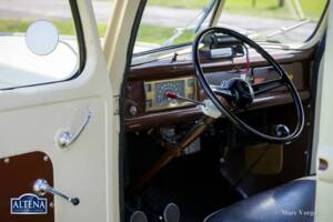 Image 23/31 de Ford Pickup (1946)