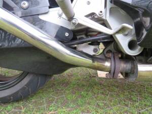 Image 24/44 of Norton F1 (1990)