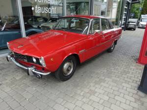 Image 2/15 of Rover 2000 (1974)