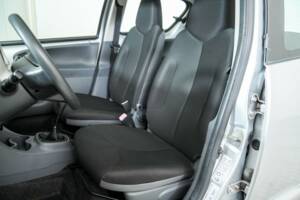 Image 15/48 of Toyota Aygo (2010)