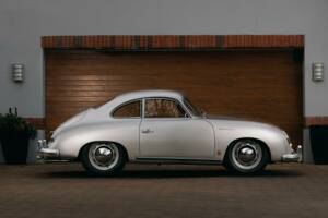Image 27/50 de Porsche 356 1500 Continental (1955)