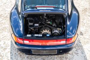 Afbeelding 34/35 van Porsche 911 Carrera 4 (1995)