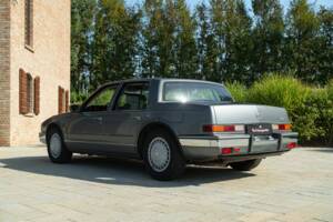 Immagine 7/50 di Cadillac Seville (1988)