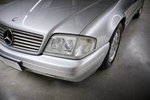 Immagine 44/95 di Mercedes-Benz SL 600 (1998)