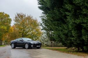 Afbeelding 20/50 van Aston Martin V12 Vanquish S (2007)