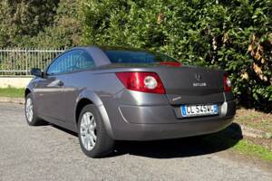 Image 5/9 of Renault Mégane CC 2.0 16V (2004)