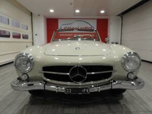 Image 2/15 of Mercedes-Benz 190 SL (1963)