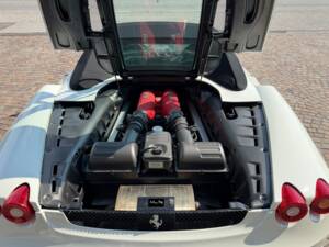 Bild 18/31 von Ferrari F 430 Spider (2007)