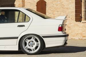 Bild 33/50 von BMW 318is "Class II" (1994)