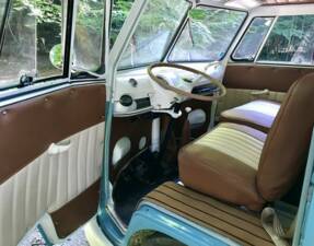Image 2/8 of Volkswagen T1 Brasil (1974)
