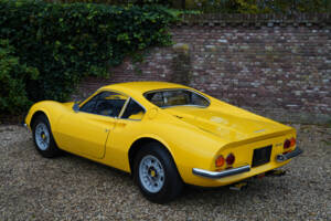Bild 9/50 von Ferrari Dino 246 GT (1971)