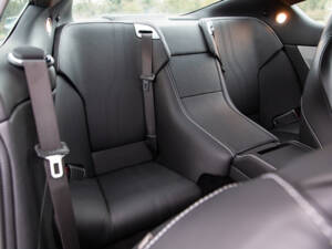 Immagine 44/98 di Aston Martin DBS (2010)