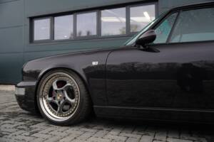Bild 44/50 von Porsche 911 Carrera 4 (1990)