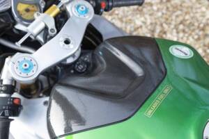 Bild 31/45 von Benelli Tornado Tre 900 (2003)