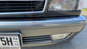 Bild 12/33 von Mercedes-Benz 560 SEC (1989)