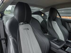 Bild 25/56 von Aston Martin DBS (2010)