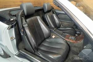 Image 7/19 de Mercedes-Benz 300 SL (1990)